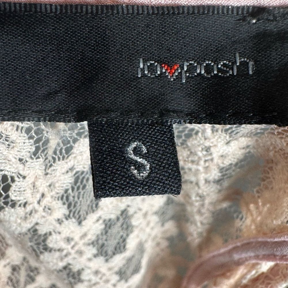 Beautiful peach blush lace dress with see through waist and back size small - Picture 5 of 7